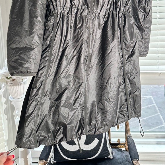 Athleta Dark Green Shimmer Packable Adjustable insulated Parka 💚✈️⛰️🚵‍♀️ - Picture 7 of 13